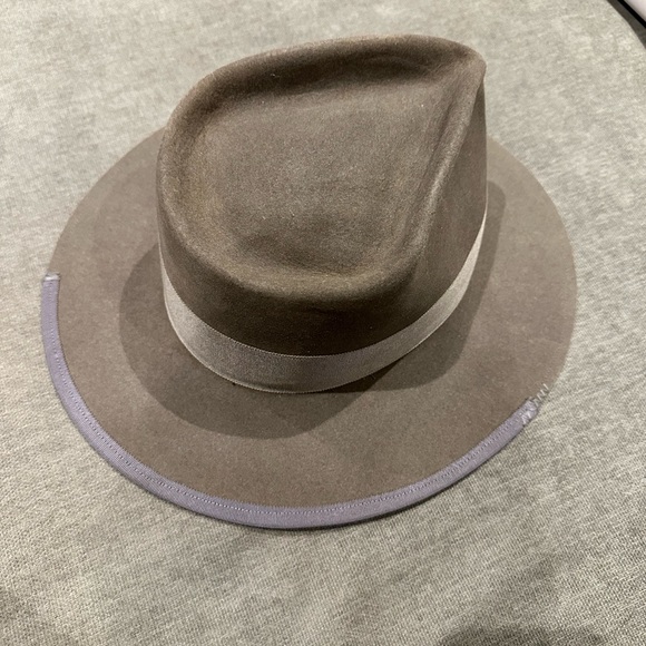 Teressa Foglia Hat - Picture 7 of 7